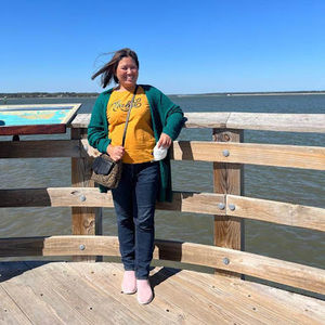 Meet your Posher, Hanij